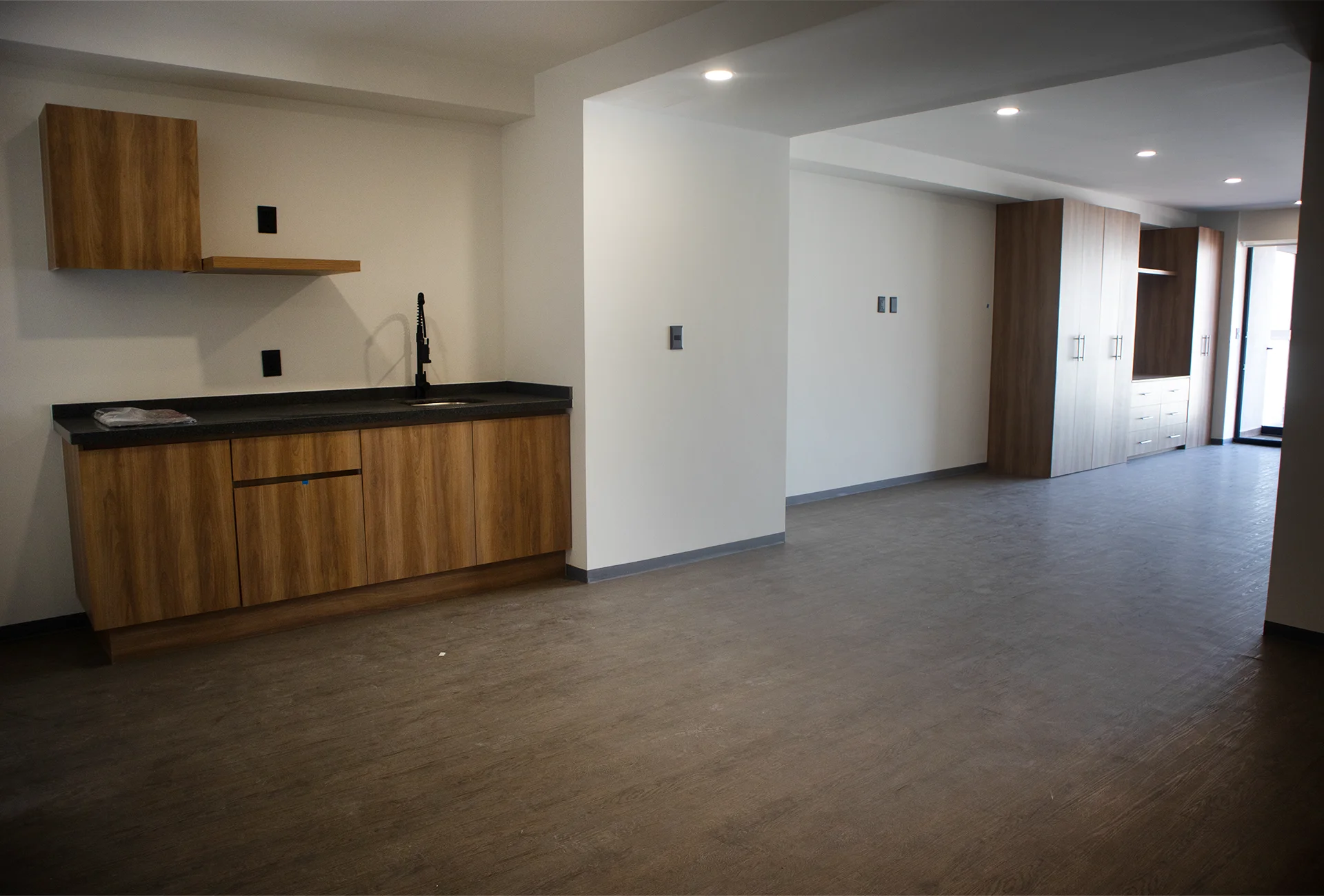 Torre Babel 901 456 2