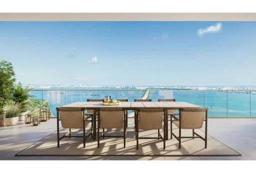 Residence 06 LEVELS 31–47 7