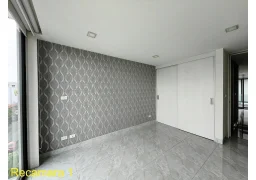 Cover Home 8