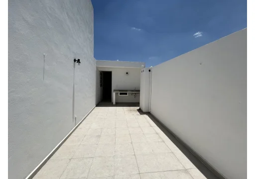 Canela Granjas Mexico EB-QM4669 121m2 S/N 18