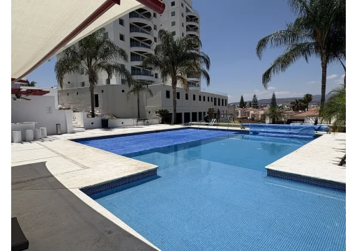 Lago Ostion Cumbres del Lago EB-SW6984 13500 64m2 S/N 18
