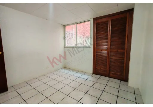 Paseo de los Fresnos Paseos de Taxquena EB-VW2379 14000 56m2 S/N 8