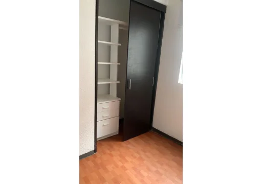Avenida Central San Pedro de los Pinos EB-LQ8210 14990 58m2 6