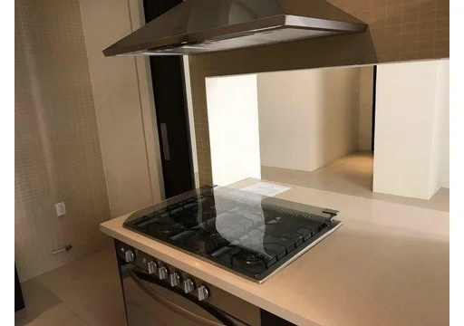 6515
