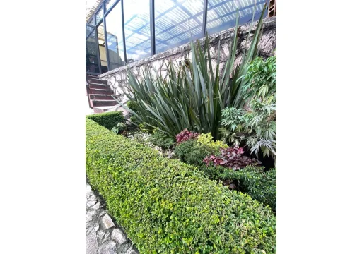 Las Arboledas AV3000 EB-JP5679 6980000 550m2 40