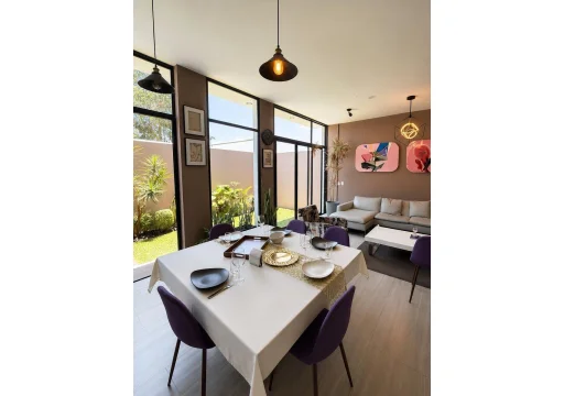 Aqua Lago Esmeralda EB-WH4239 8290000 305m2 6