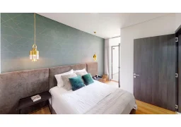 Cover Home 8