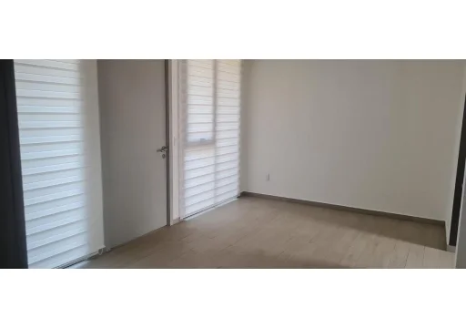 Pansilvania Napoles EB-WN5430 29500 70m2 4