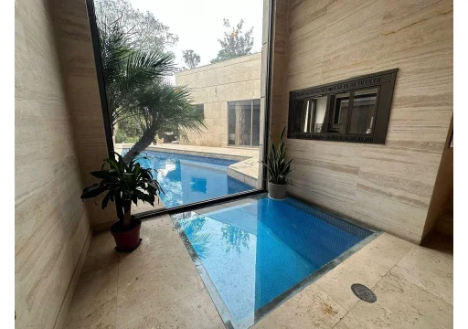 Paseo Del Pedregal Jardines Del Pedregal EB-VZ8485 155000 530m2 S/N 12