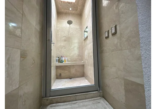 Paseo Del Pedregal Jardines Del Pedregal EB-VZ8485 155000 530m2 S/N 18