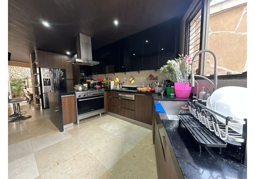 Paseo Del Pedregal Jardines Del Pedregal EB-VZ8485 155000 530m2 S/N 27
