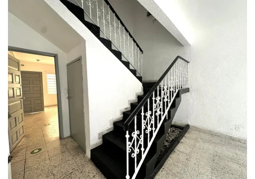 Concepcion Beistegui Del Valle EB-WQ9915 Renta 53000 250m2 16
