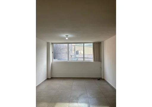 Ohio 12 Napoles EB-WR9213 6000000 85m2 9