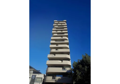 8525