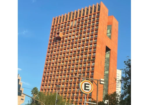 8846
