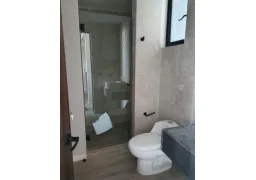 Cover Home 8