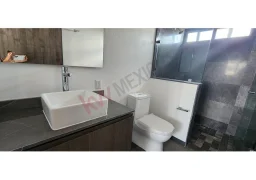 Cover Home 8