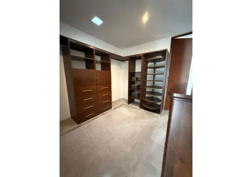 Avenida Rejoyada Merida I24-150576346 Venta 6800000 26