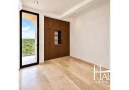 Cover Home 4