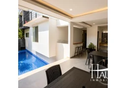 Cover Home 8