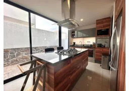 Cover Home 4
