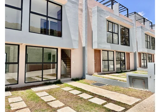 Casa en renta en Residencial Lago Esmeralda - Atizapán de Zaragoza - ref 9296 1