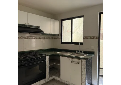 Casa en renta en Santa Cruz Acatlán - Naucalpan de Juárez - ref 9334 5