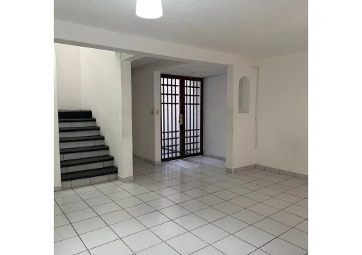 Casa en renta en Santa Cruz Acatlán - Naucalpan de Juárez - ref 9334 6