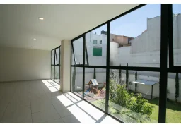 Cover Home 8