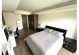 Cover Home 8