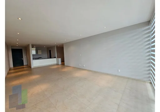 Juriquilla departamento piso 5 con cuarto de servicio 7