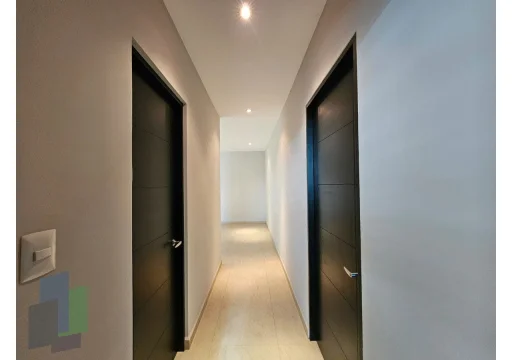 Juriquilla departamento piso 5 con cuarto de servicio 9