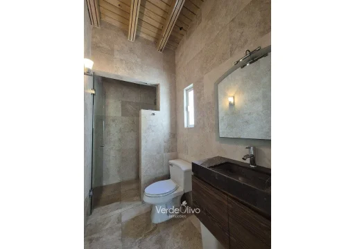 Villa en Náutico Juriquilla con vista al lago y campo de golf 17