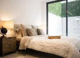 Cover Home 4
