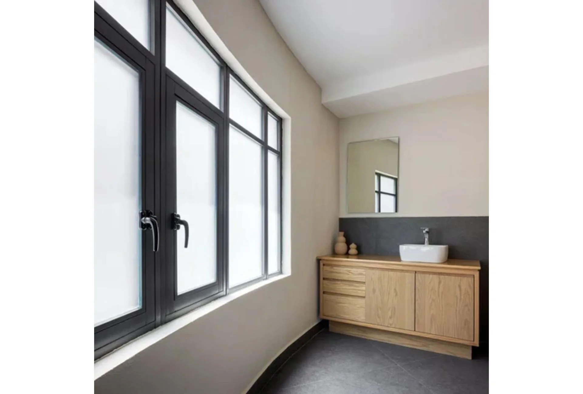 Image  7