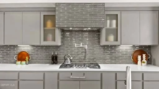2432 Cesar Cordova Place 8