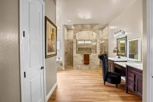 2425 Cesar Cordova Place 22