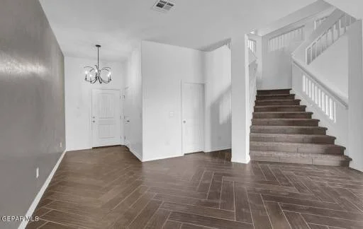 213 Frances Street 2