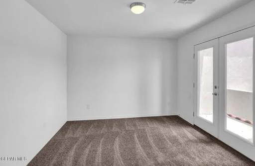 213 Frances Street 14