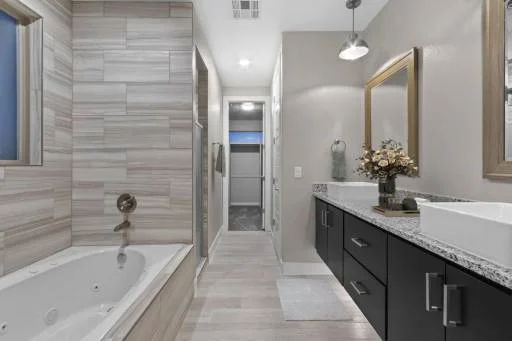 1795 Sadie Mae Place 17