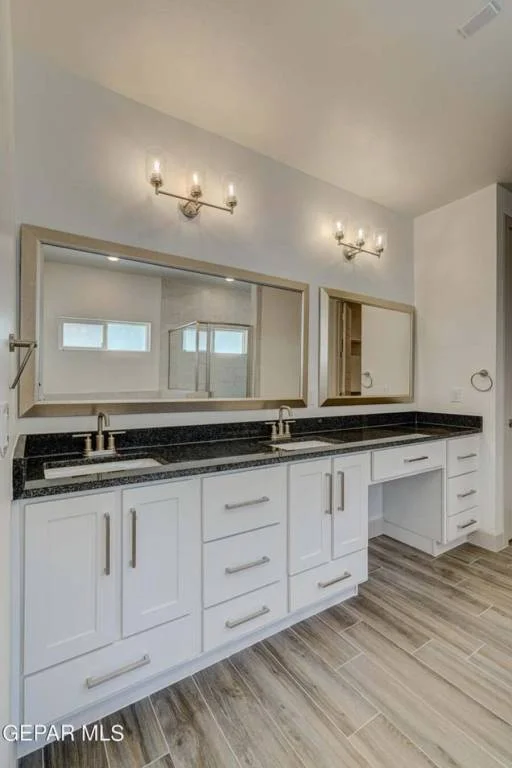 7313 Enchanted Point Drive 22