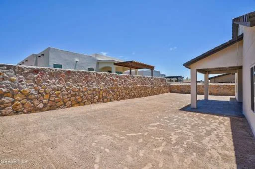 7313 Enchanted Point Drive 26