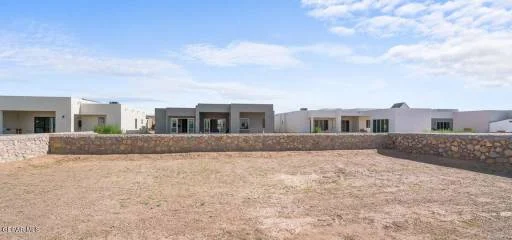 356 Rio de Jazmin Cir 27