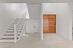 Cover Home 4