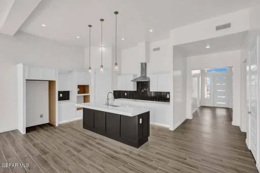 2387 Enchanted Rock Lane 9
