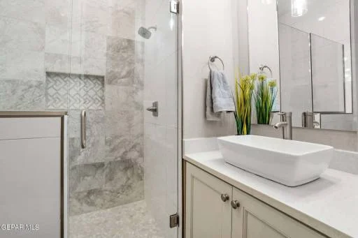 6409 Cadence River 28