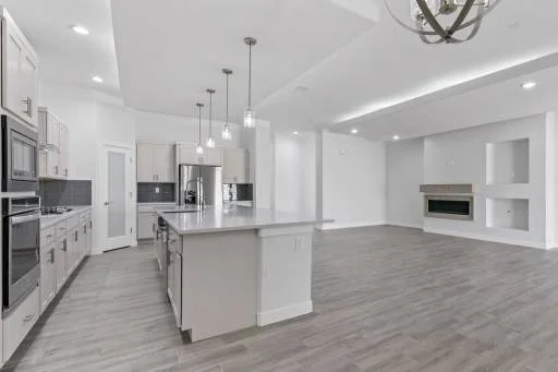 14605 Tierra Resort Avenue 10