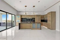 Cover Home 3