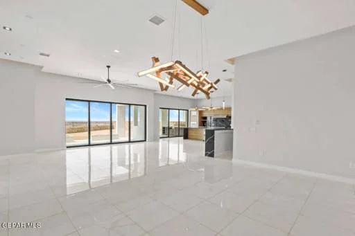 1365 Desert Night Street 13