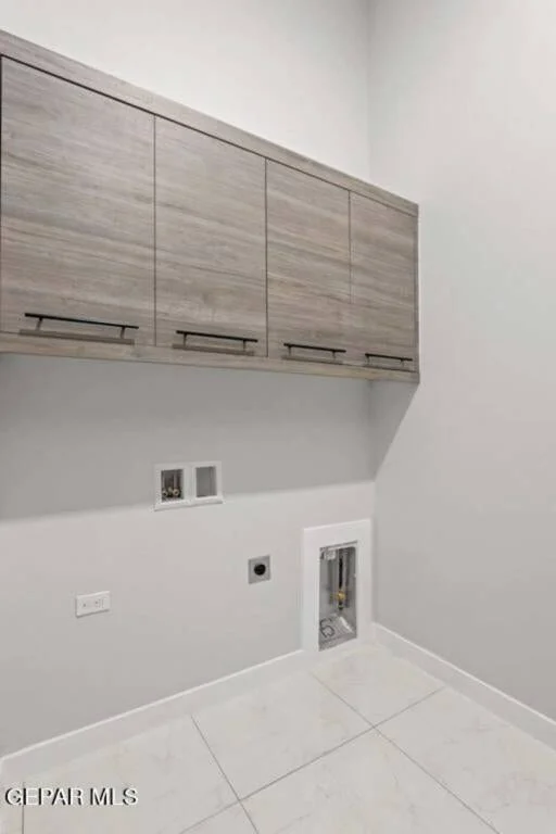 1365 Desert Night Street 24